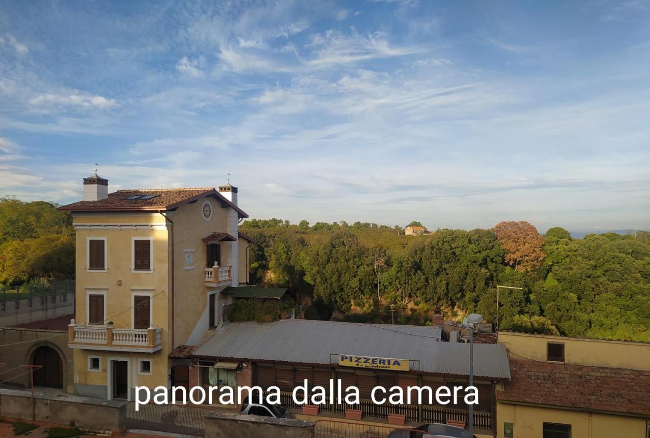 La Casina Di Karol Apartment Ronciglione  Luaran gambar
