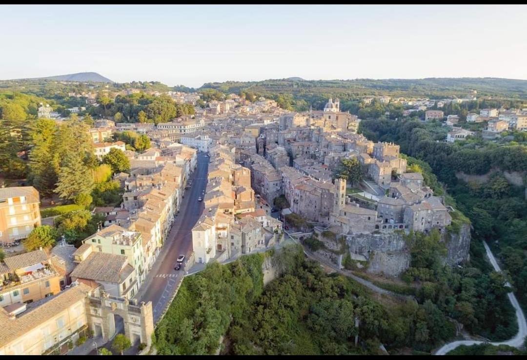 La Casina Di Karol Apartment Ronciglione  Luaran gambar