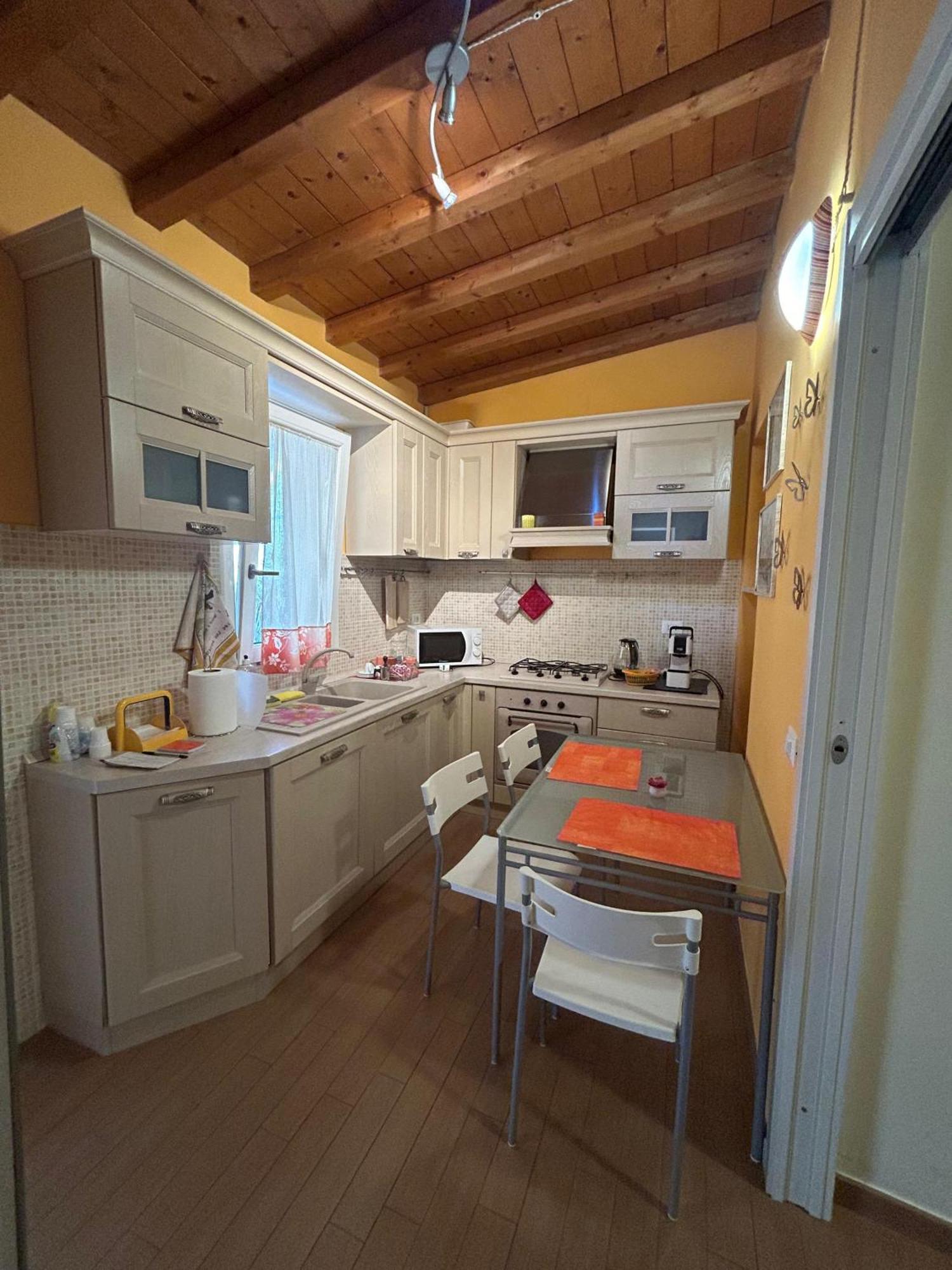 La Casina Di Karol Apartment Ronciglione  Luaran gambar